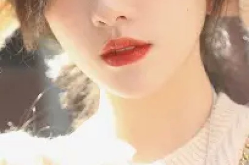 娱乐博主吃瓜少女张小寒被封号如何避免内容风险？